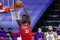 Joel Embiid (NBAE Getty Images).jpg